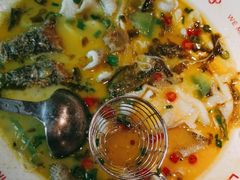 -禄鼎记·多口味酸菜鱼(侨鑫店)