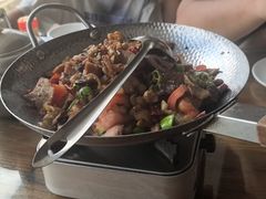 -老唐三下锅 ·张家界地标美食(溪布街店)