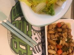 -老乡鸡(上海品尊国际中心店)