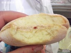 额···像草莓味蛋黄派-巴黎贝甜(五道口店)