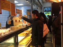 -鲍师傅糕点(江苏路店)