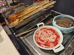 -钢管厂五区小郡肝串串香(蜀都万达店)