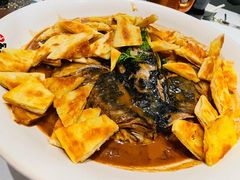 鱼头泡饼-壹零捌道·北京烤鸭(车公庄店)