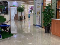 -茂菊口腔连锁(浦东南路店)