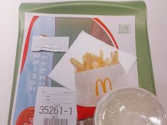 -麦当劳(江湾镇店)