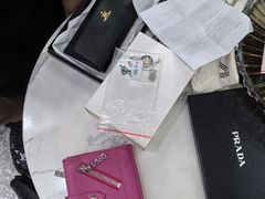 -星裳二手奢侈品回收鉴定(新华路店)
