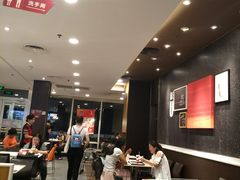 大堂-肯德基(大兴火车站店)