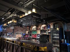 -麦凯伦烧烤·精酿超级工厂店(金桥总店)