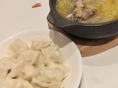 -东方饺子王(新奥购物中心店)
