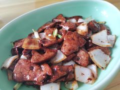 京葱爆猪肝-虎哥私房菜(馒头山店)