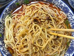 -陇上全荟兰州传统牛肉面(延吉路店)