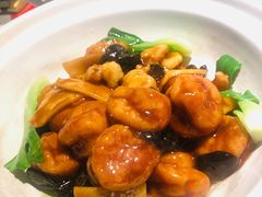 -姜君·千岛湖鱼头馆(浦东大道店)