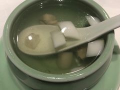 鲜椰汁鸡汤-禾珍珠家常小馆(河南博物院店)