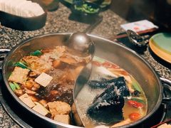 美人养生汤底-养心殿台式养生锅(铜锣湾店)