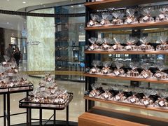 -Laderach 莱德拉(上海环贸iapm店)