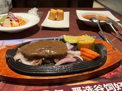 -尊品牛排(中大国际店)