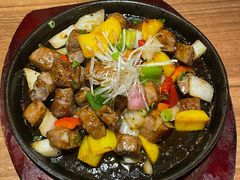 日式铁板牛肉粒-隐月· 㐂和食屋(芝罘万达公馆店)