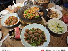 -聚鑫朋酸菜肥肠(九龙仓店)