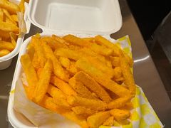 麦林克芝士薯条-狗發汉堡(湖塘店)