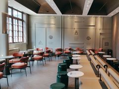-星巴克臻选(上海今潮8弄店)
