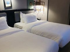 -兰兹国际酒店(深圳宝安机场店)