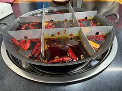 -谭记重庆老火锅(总店)