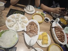 -龙聚德北京烤鸭(沙坪坝华宇A馆店)