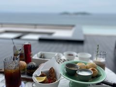 -瑰丽酒店·海吧·天际下午茶·现场DJ·天台酒吧