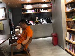 -百新书局(尚悦湾店)
