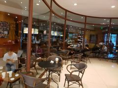 等位区-星巴克(兰州国芳百货店)