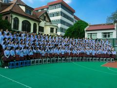-上海戏剧学院附属高级中学