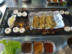 -马路牙子烧烤音乐酒馆(望京店)