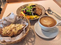 -麦田工坊(月湖店)