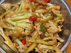 -深巷家味馆.湖北头牌红烧鱼头拌饭(黄陂店)