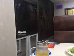 大堂-鑫悦楼煎蟹·16年海鲜大排档
