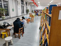 -朝阳区图书馆(小庄店)