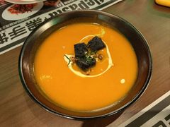 烤南瓜坚果奶油汤-黑手制面·Gentle Pasta(国金天地店)