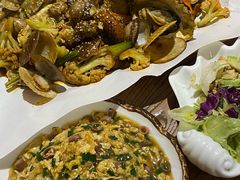 -东来菜馆•手抓海鲜家常菜•海鲜锅贴(鸽子窝店)