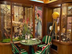 -秘密旅行Bonjour(黑金冠 江南西店)