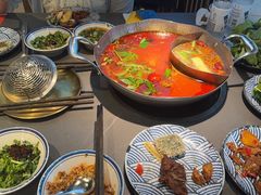 -楠小云·云南鲜菌·鲜牛自助火锅(九眼桥店)