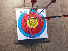 -顶峰射箭俱乐部(城东路店)