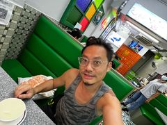 -义顺牛奶公司(板樟堂店)