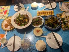 -张氏宽窄巷成都菜(澳德乐店)