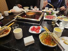 -安安火锅(上美广场店)