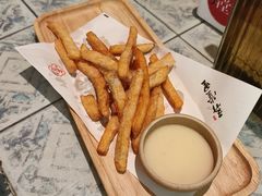-弄堂里· 江南名肴(西湖龙井路店)