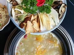 -野菌皇海景野生菌火锅(滨海大道店)