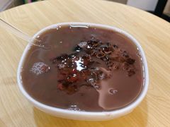 红豆汤-吉小手•豆花和糖水(卧龙晓城店)