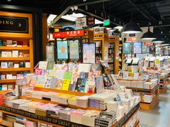 -西西弗书店&矢量咖啡(凯德晶萃广场店)