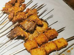 -街角等你.大连海鲜烧烤.经典铁板海鲜串(西安路店)