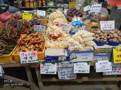 -济州五日民俗市场